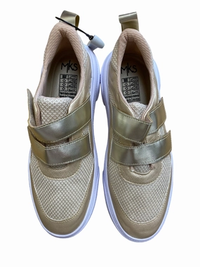 Water   Resistant Flex groove Shoes Sneakers By Clothes Mentor In Gold & White, Size: 9