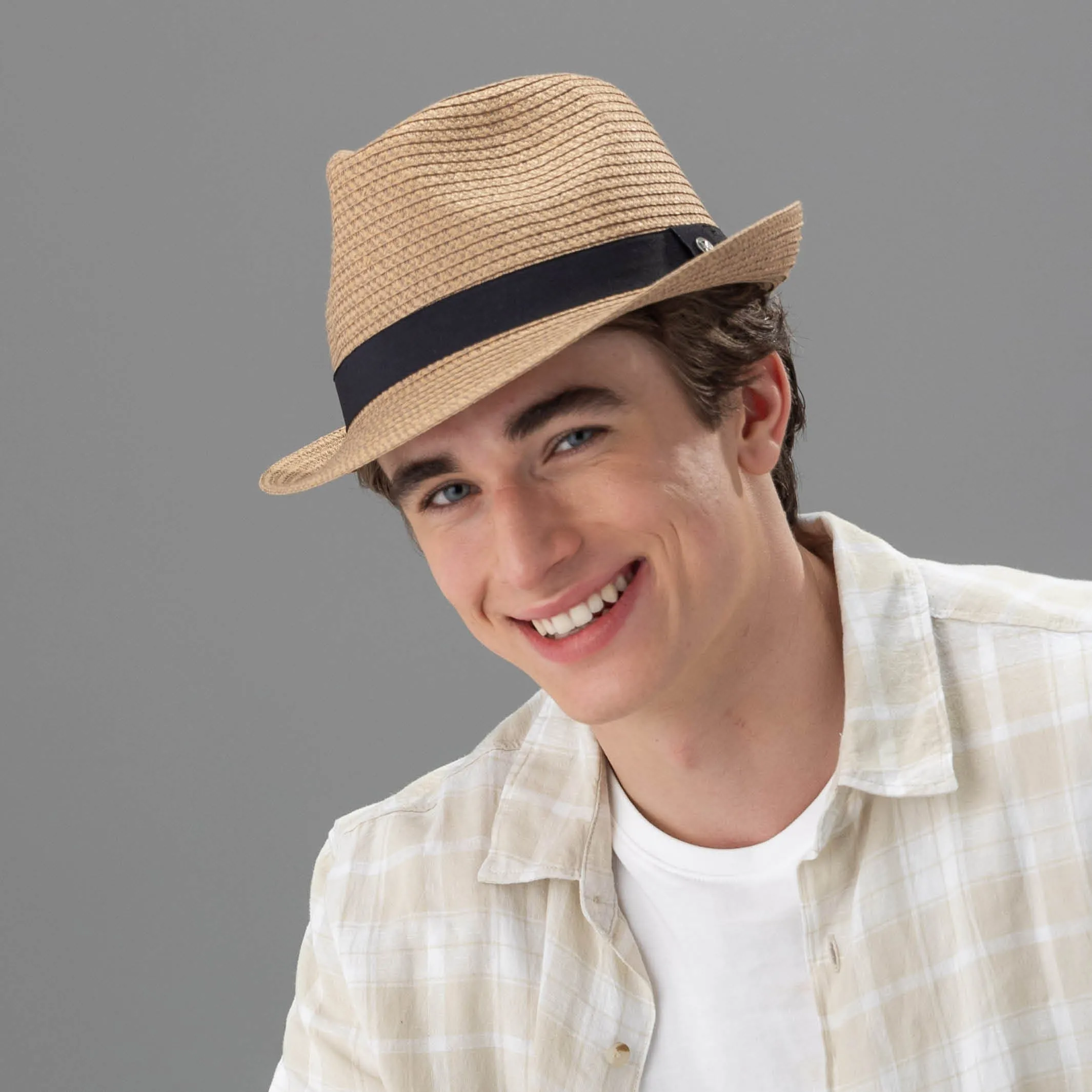 Resort Trilby