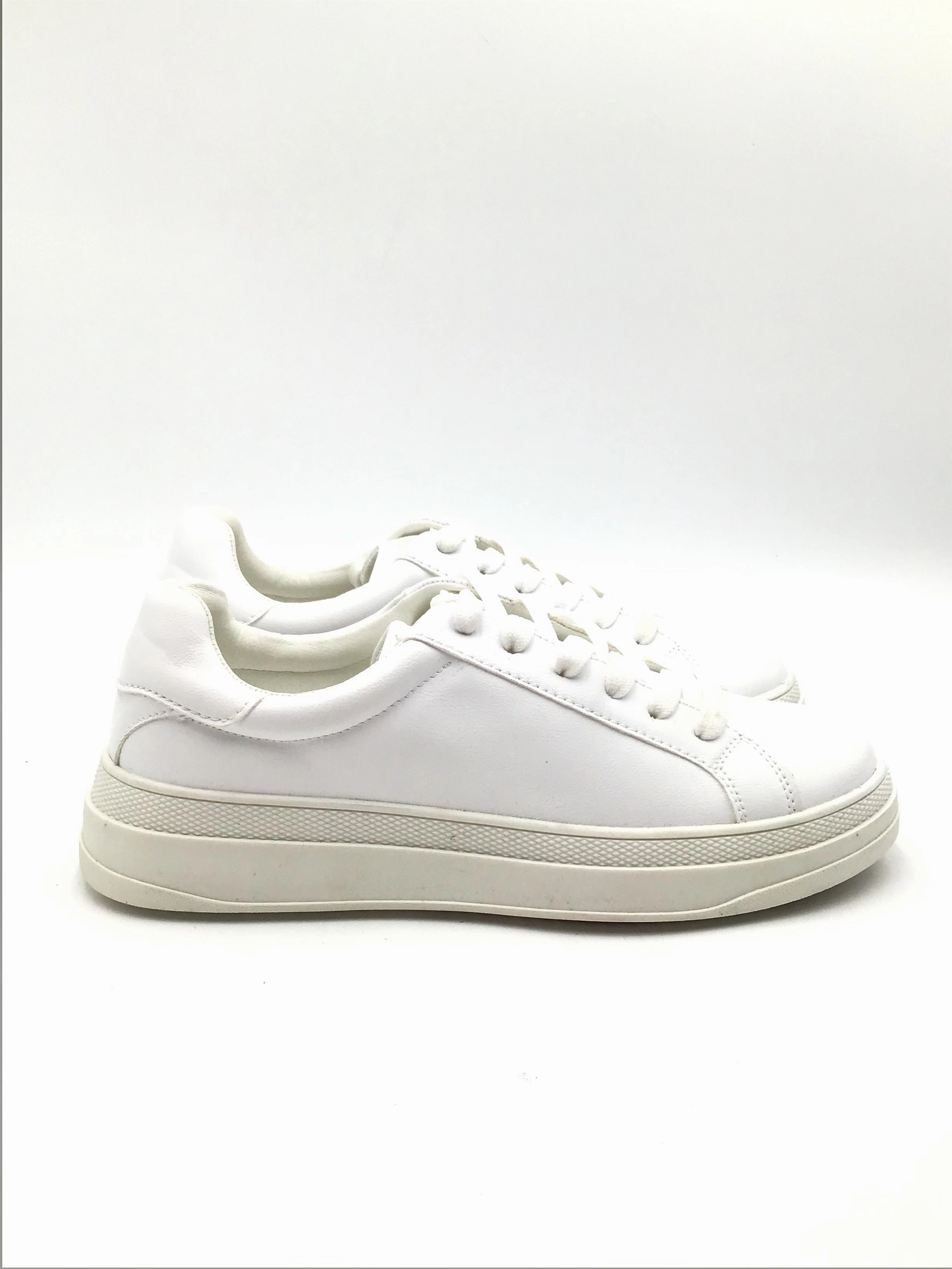 Shoes Sneakers By Steve Madden In White, Size: 11 SecureFit
