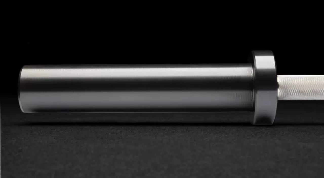 Rogue C-63 Stainless - Barra olímpica corta