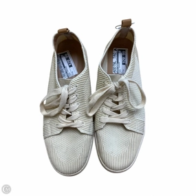 Wide Fit Option Shoes Sneakers By Lucky Brand In Cream, Size: 9
