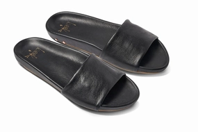 Playful Step Fashionable Beach Footwear GALLITO - Black