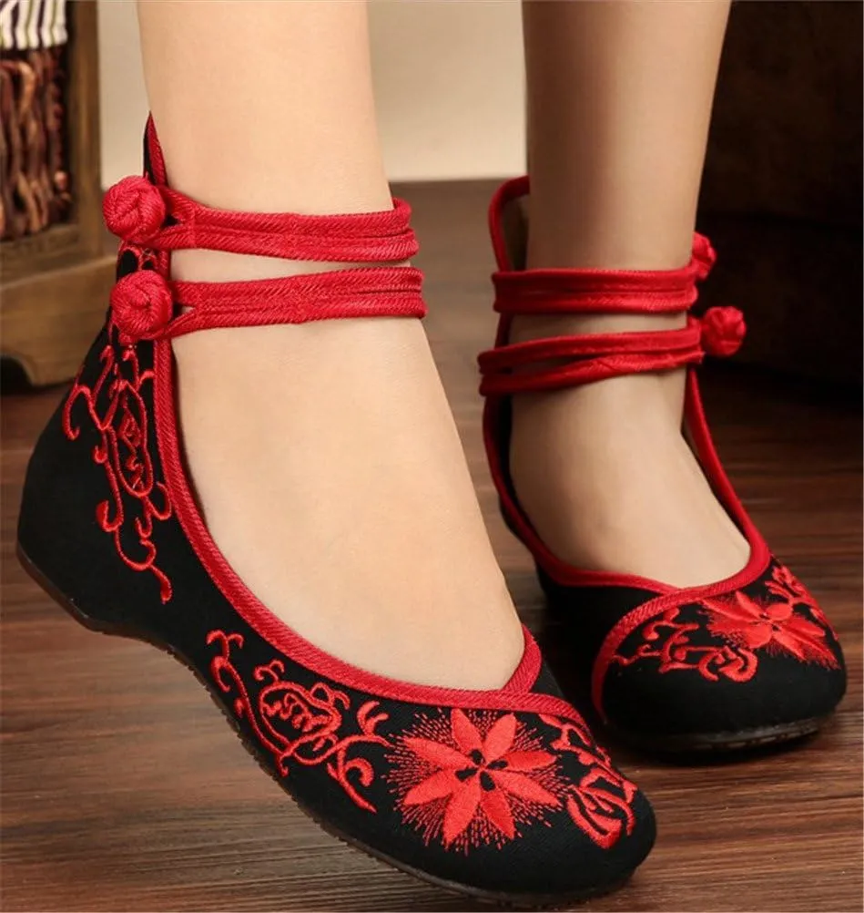 SATUKI Handmade Embroidered Shoes for Women, Chinese Style Casual Loafer Flat Floral Ballet Shoes