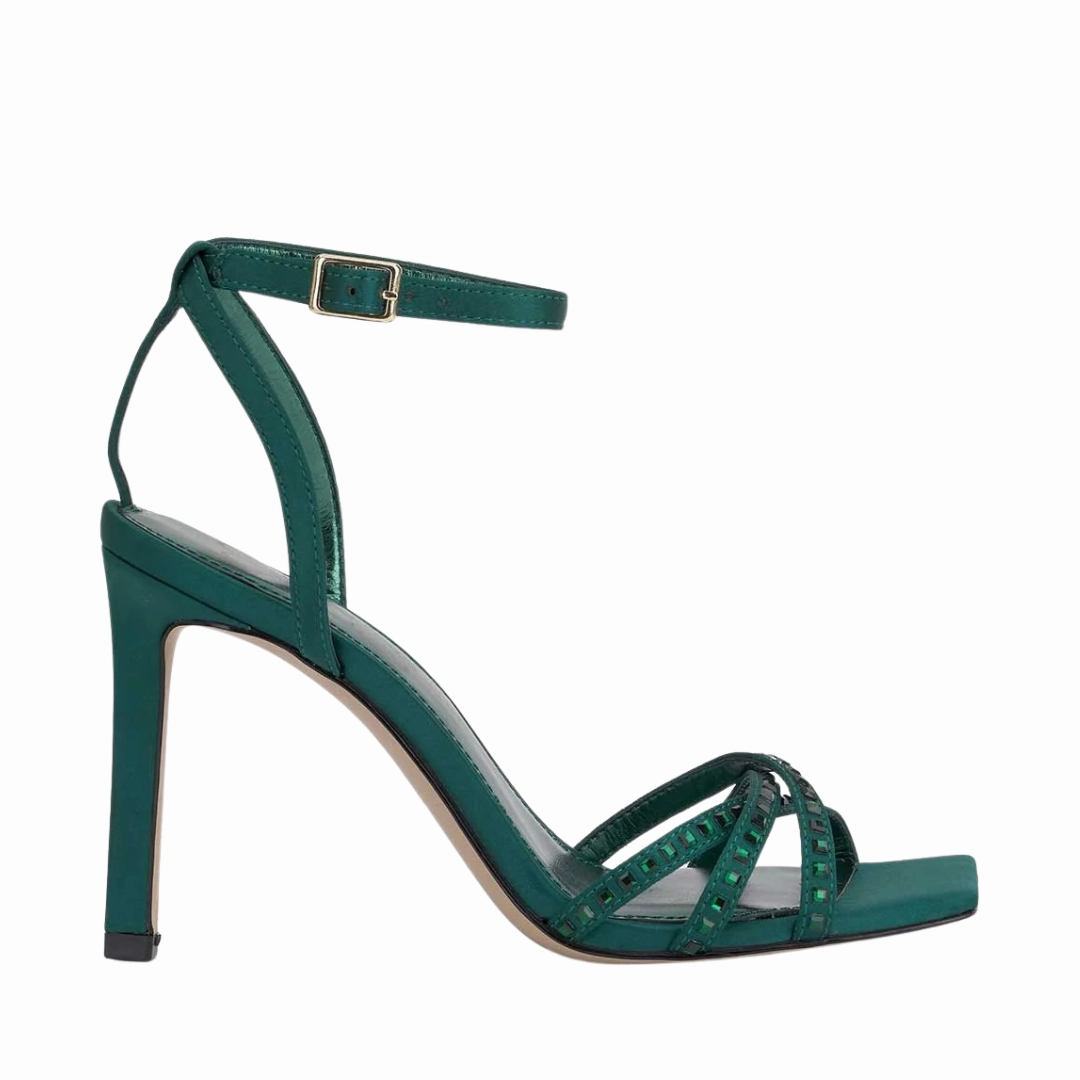 Sturdy Outsole Design beach - style Leonah
