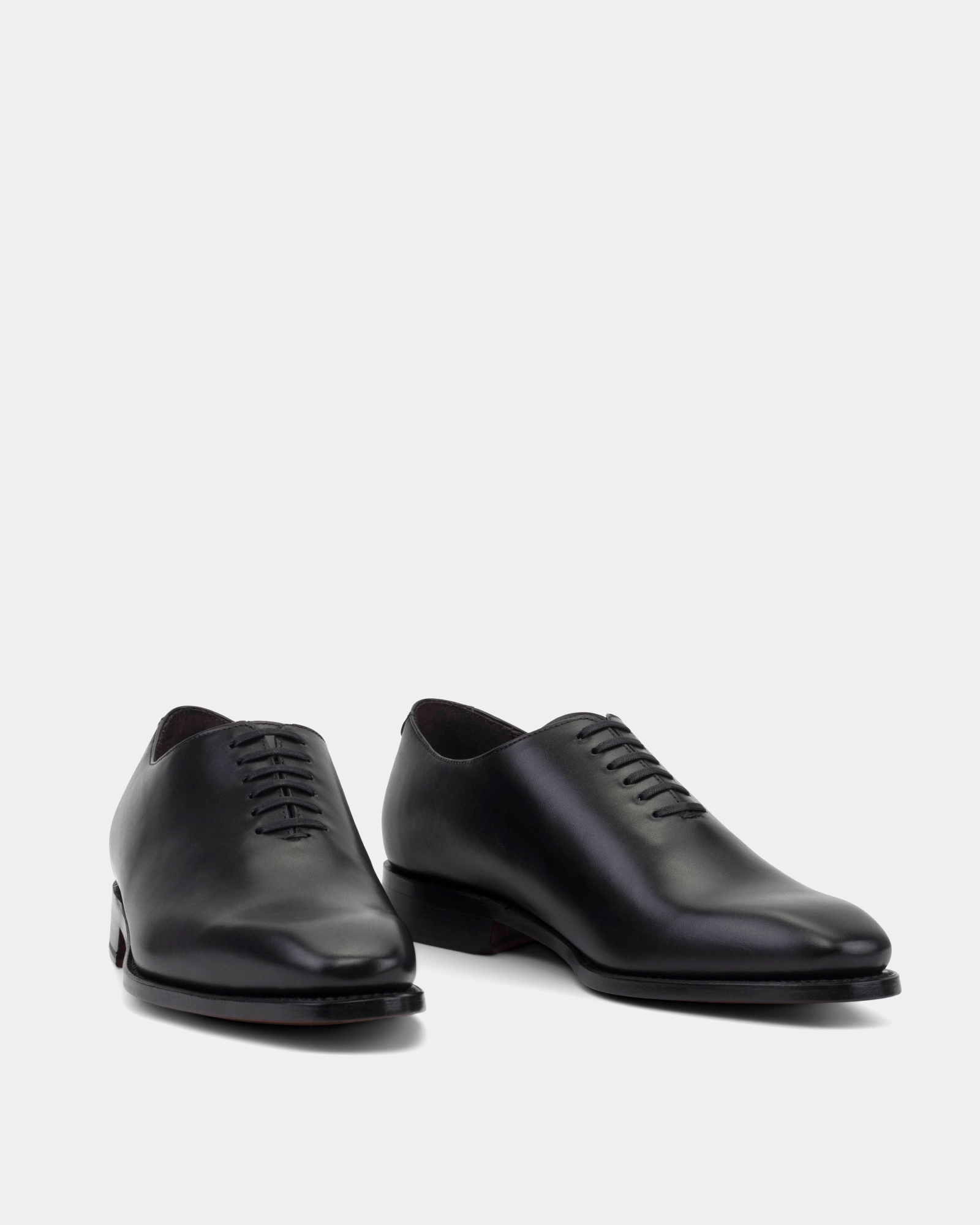 Neat Profile Vincent Black Calf in 722 with Half-Rubber Soles