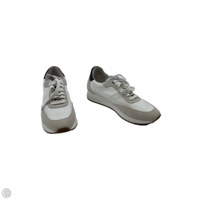Shoes Sneakers By Banana Republic In Grey & White, Size: 8.5 TPR Outsole Sporty Fit