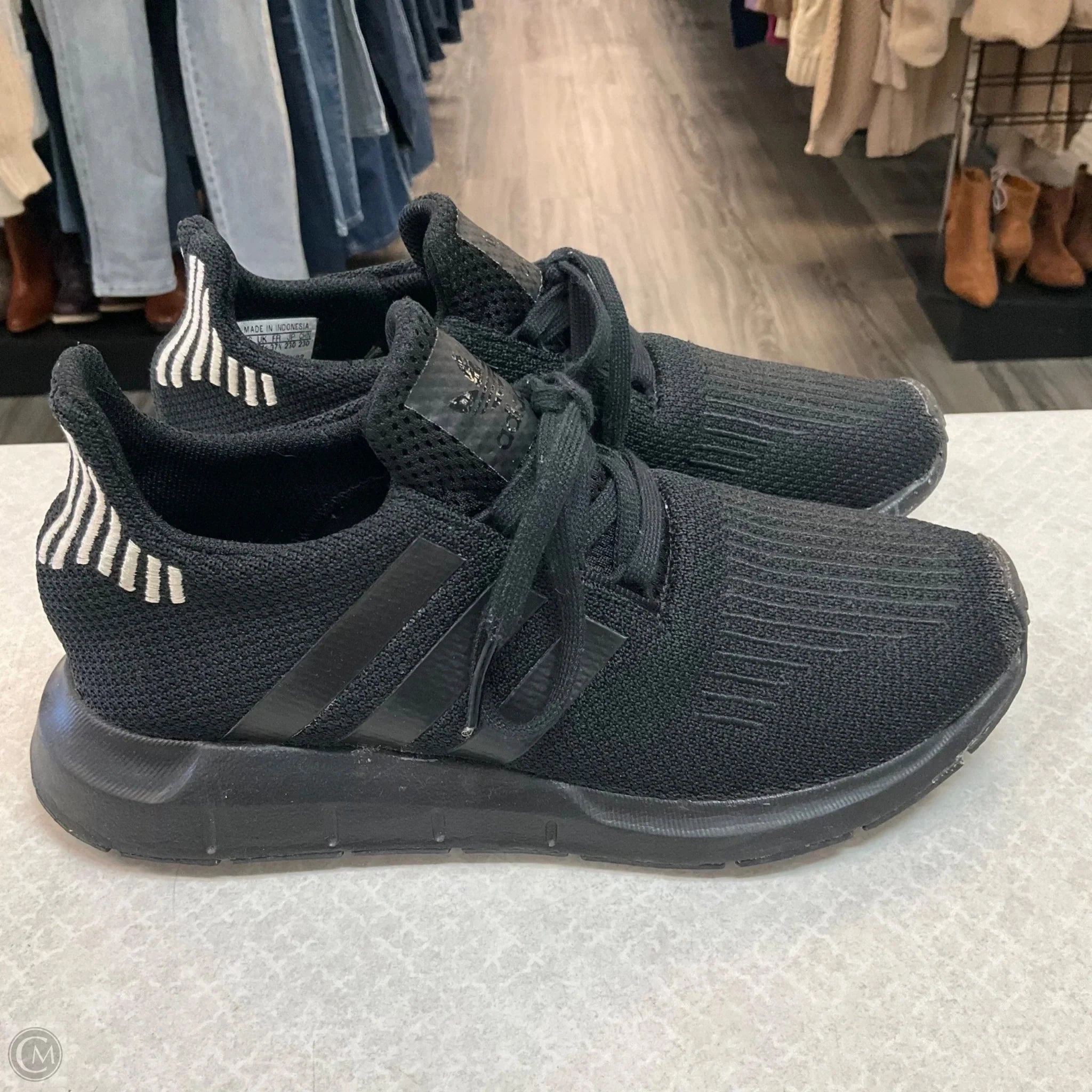 Heat Relief Shoes Sneakers By Adidas In Black, Size: 6