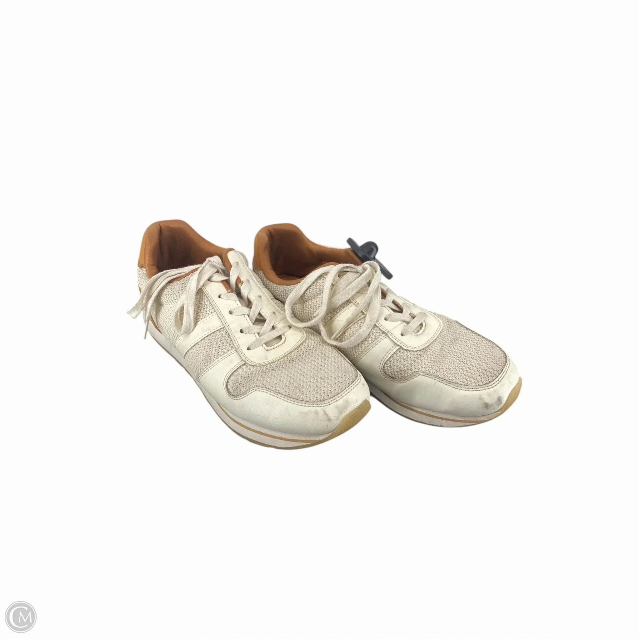 Low Profile Silhouette Shoes Sneakers By Banana Republic In Cream, Size: 9