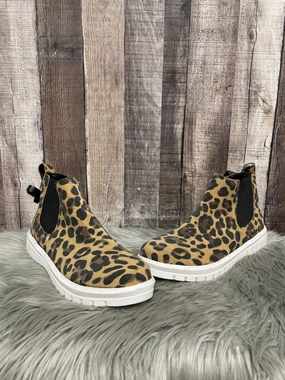Shoes Sneakers By Blondo In Animal Print, Size: 9.5 Seamless Upper Engineering