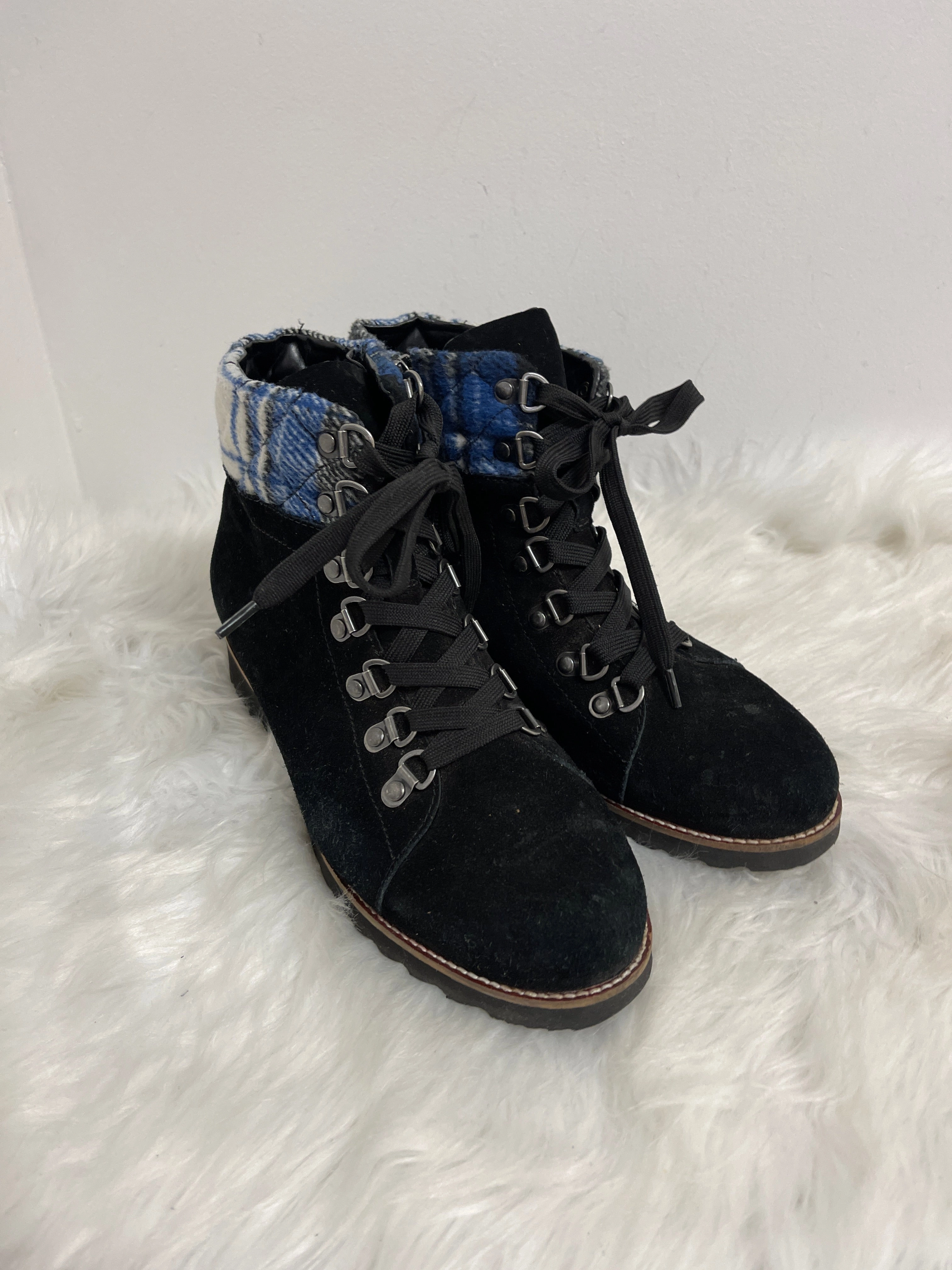 Shoes Sneakers By Blondo In Black & Grey, Size: 9.5 ToeBumper Reinforced Heel Counter