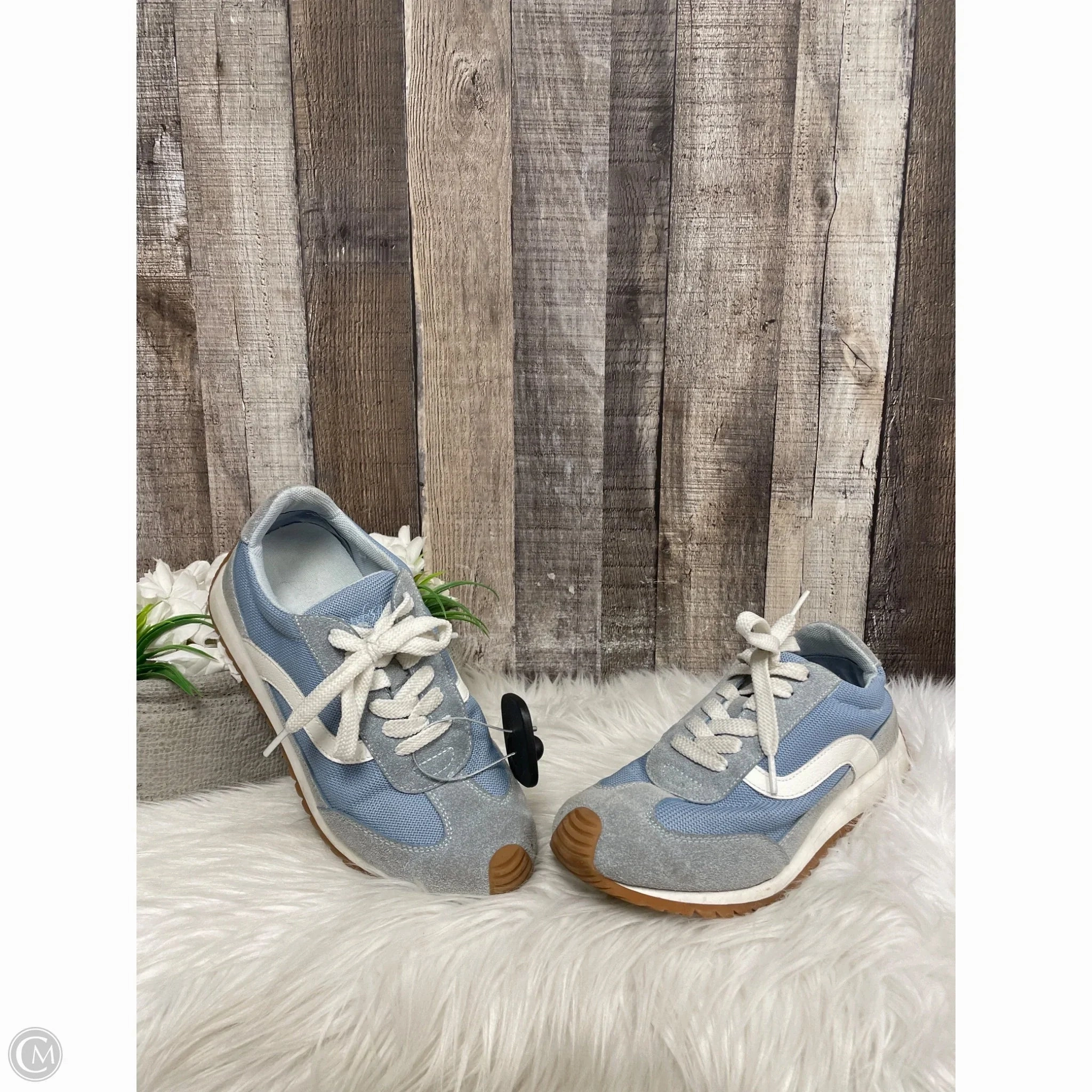 Shoes Sneakers By Blowfish In Blue, Size: 7.5 Cross Motion Adaptive Ease
