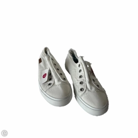 Soft Zone Shoes Sneakers By Blowfish In White, Size: 9