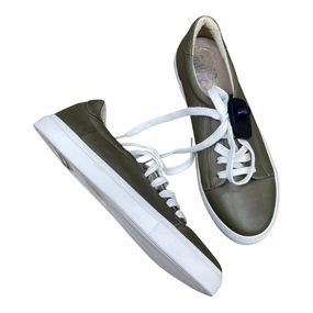 Shoes Sneakers By Bueno In Green, Size:10.5 Built For Speed Flexible Sole