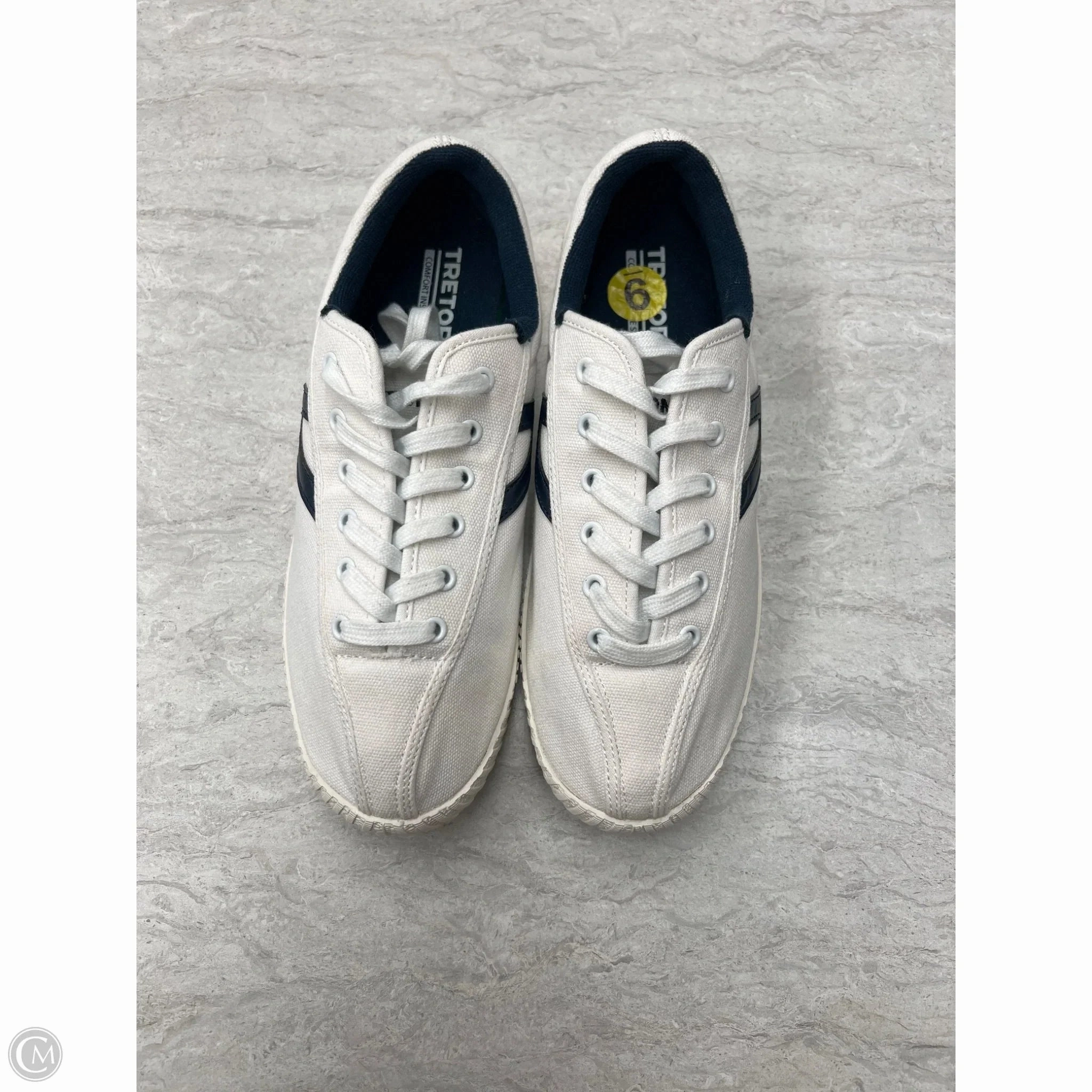 Energy Cell Shoes Sneakers By Clothes Mentor In Blue & White, Size: 9