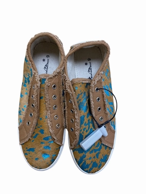 Relaxed Feel Tensile Strength Weave Shoes Sneakers By Clothes Mentor In Brown, Size: 9