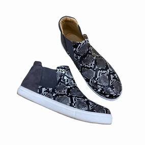 Shoes Sneakers By Clothes Mentor  Size: 9 Neutral Base Energy Return Outsole