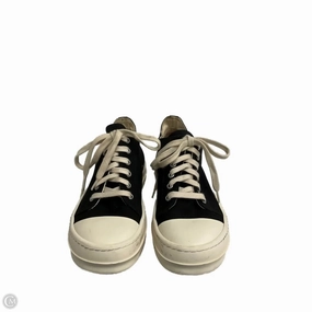 Shoes Sneakers By Cma In Black, Size: 7.5 Lightweight Cushioned Sole