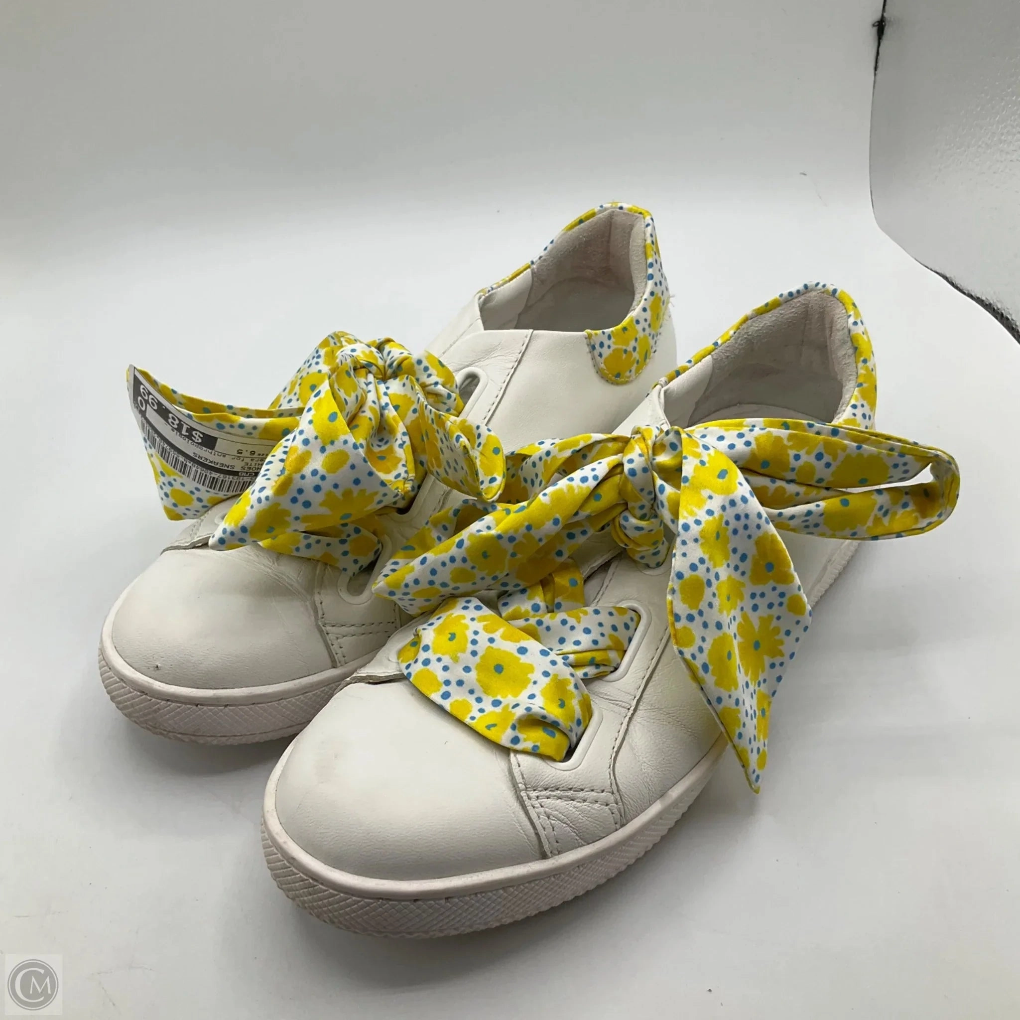 StylishAppearance Shoes Sneakers By Cmb In White, Size: 6.5