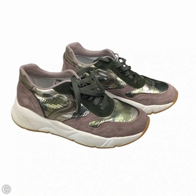 Smooth Step Shoes Sneakers By Cmc In Camouflage Print, Size: 7.5