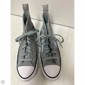 Shoes Sneakers By Converse In Silver, Size: 7 Cushioned traction Tuned Rocker Geometry