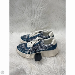 Sleek Form Wide Base Design Shoes Sneakers By Dolce Vita In Animal Print, Size: 7