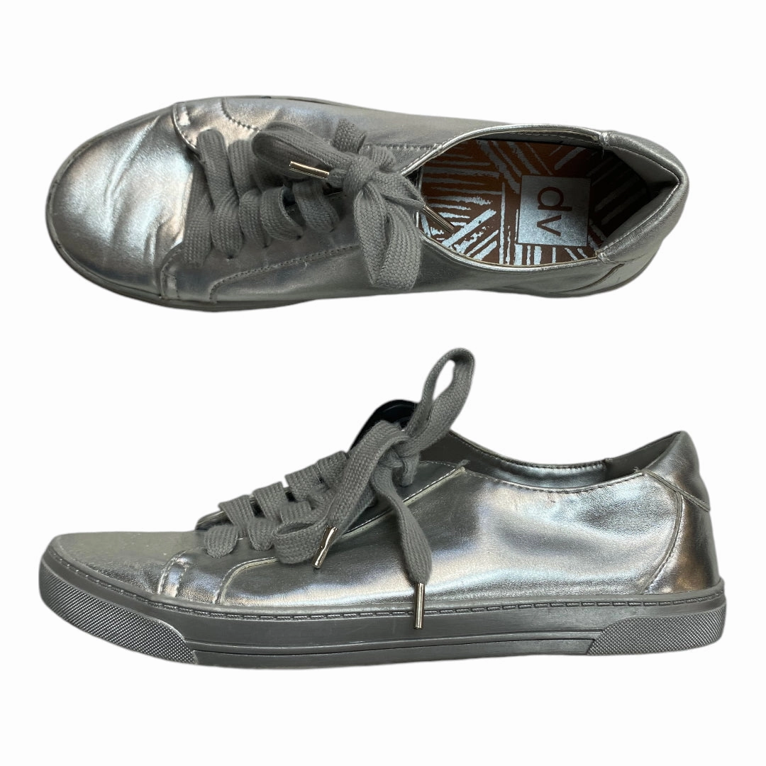 Shoes Sneakers By Dolce Vita In Silver, Size: 9 Smooth ride Everyday Sports