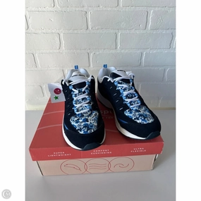 MeshFabric Quick Dry Technology Shoes Sneakers By Easy Spirit In Blue & White, Size: 9.5