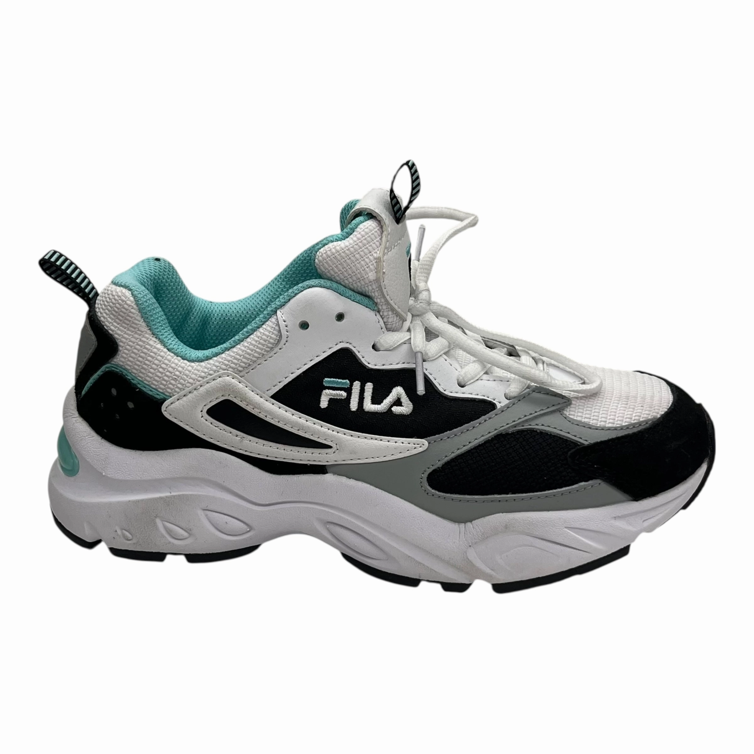 Shoes Sneakers By Fila In White, Size:8 Neutral Frame