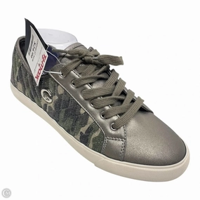 Shoes Sneakers By Guess In Camouflage Print, Size: 10 Abrasion Shield Technology Motion Balance