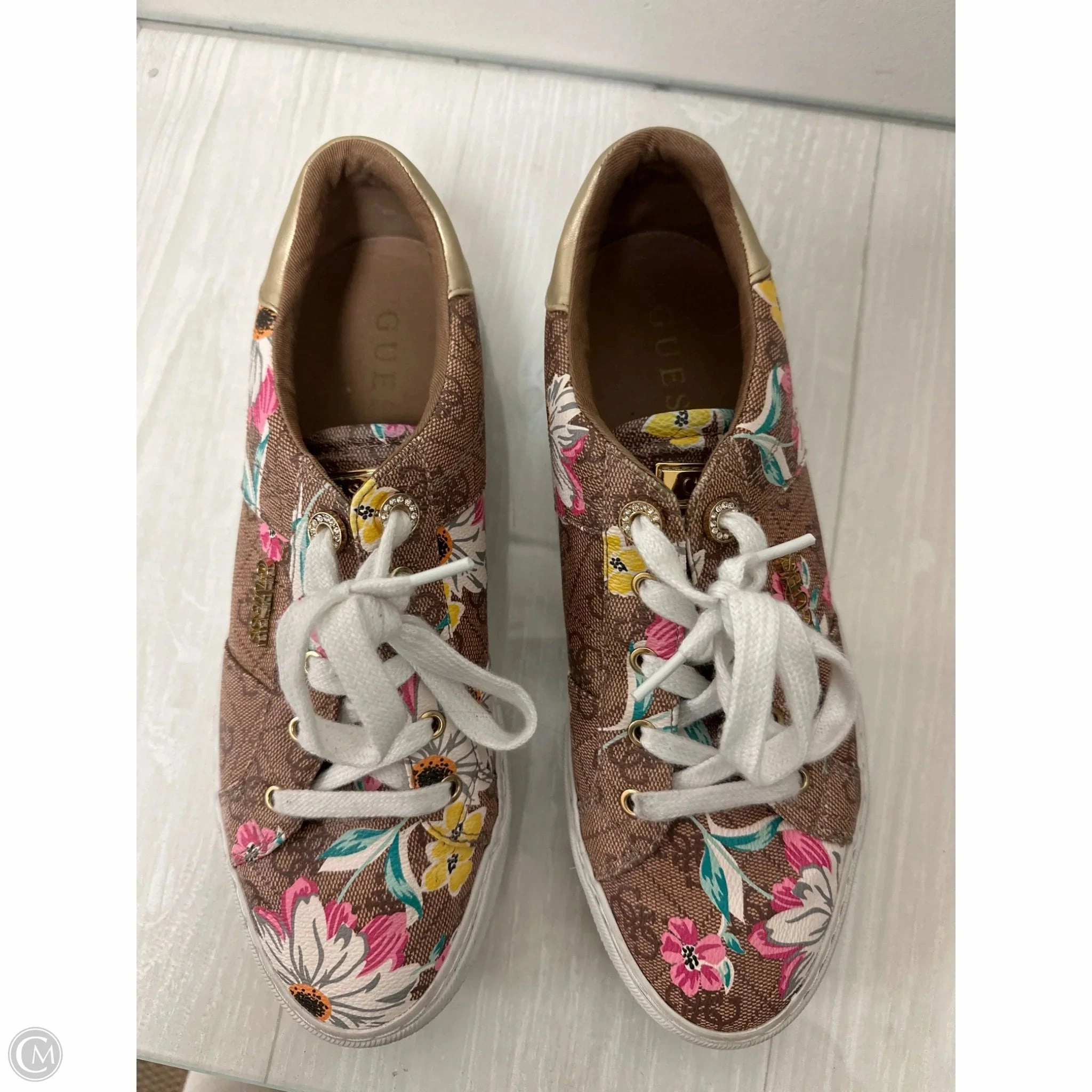 Cushioned Ankle Support Machine washable Shoes Sneakers By Guess In Floral Print, Size: 10
