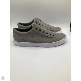 Shoes Sneakers By Guess In Grey, Size: 9.5 Clean Lines