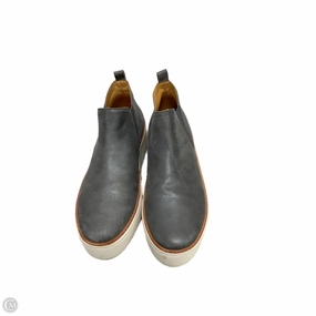 Reinforced Heel Support Shoes Sneakers By J Slides In Grey, Size: 10
