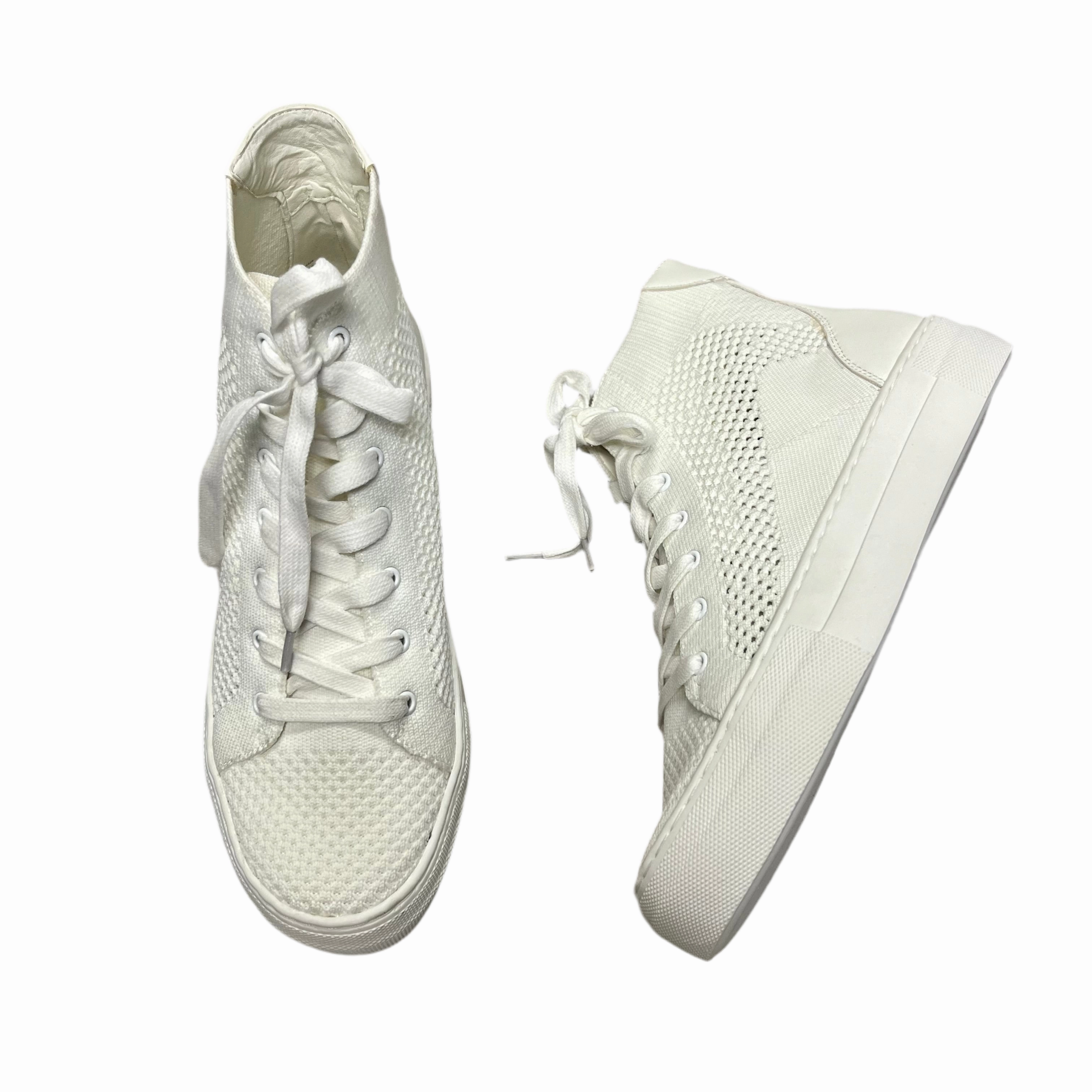 Shoes Sneakers By Madden Girl In White, Size: 7 RubberOutsole