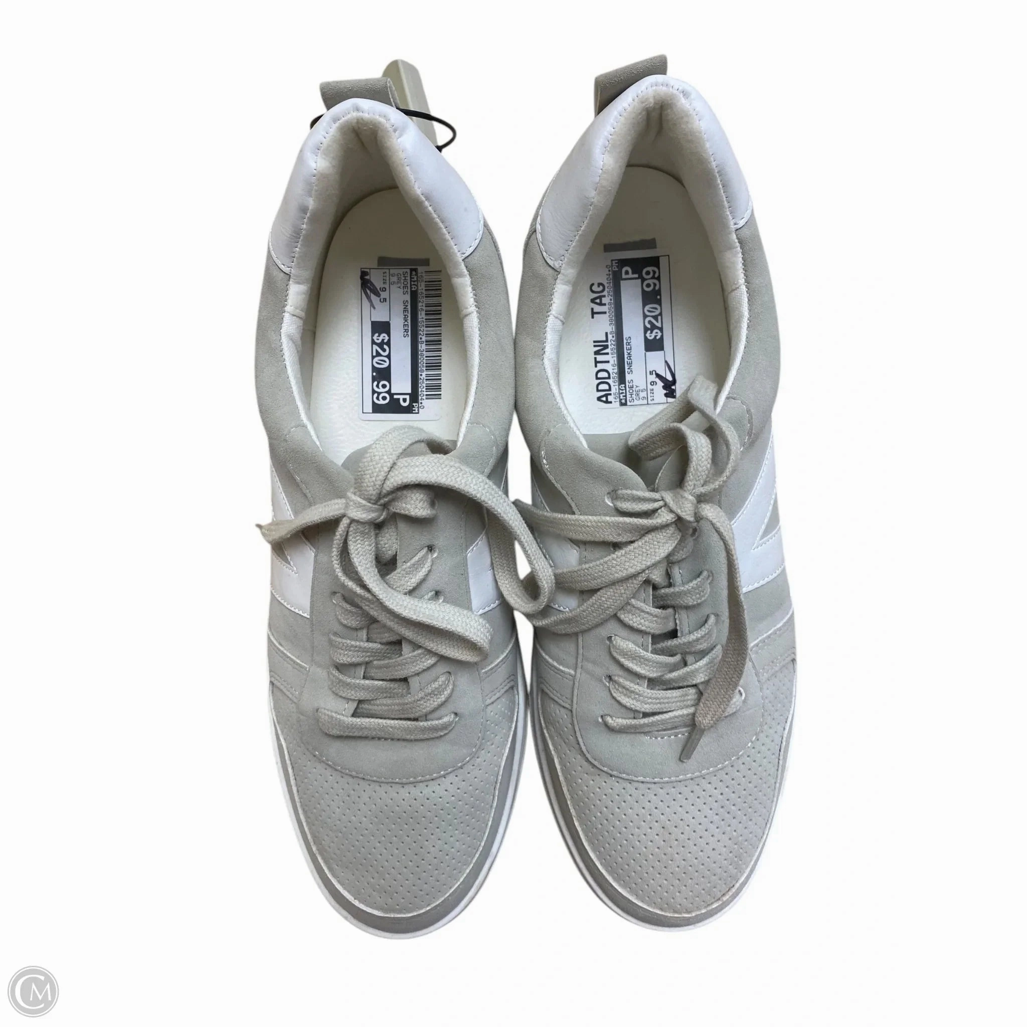 Shoes Sneakers By Mia In Grey, Size: 9.5 Night Run Waterproof Lining