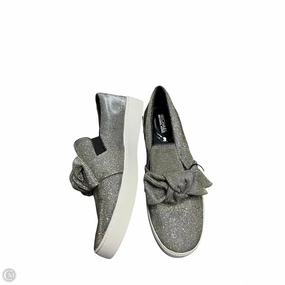 Shoes Sneakers By Michael By Michael Kors In Silver, Size: 7.5 Dynamic Arch Harness Performance Step
