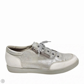 Airflow Ventilation Training companion Shoes Sneakers By Munro In Silver, Size: 11
