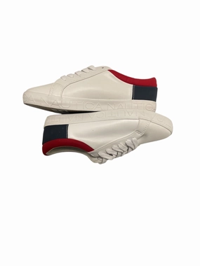 Noise Reducing Ultra Flexible Shoes Sneakers By Nautica In White, Size: 10
