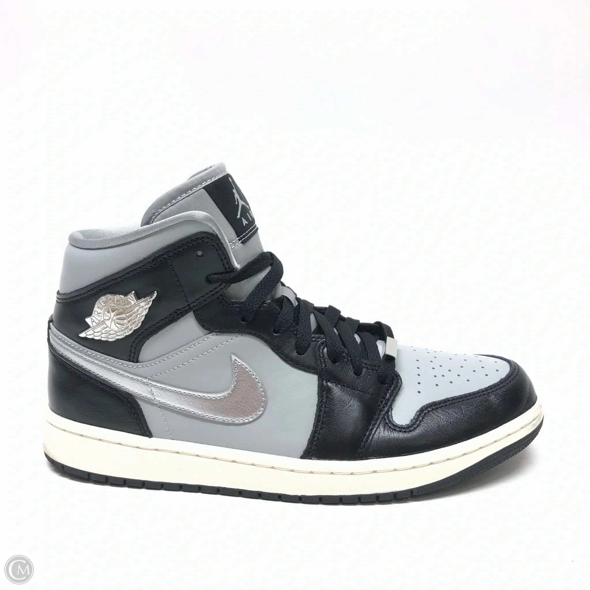 Shoes Sneakers By Nike In Black & Grey, Size: 10.5 Urban Run
