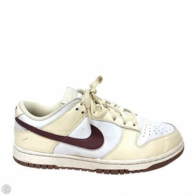 Shoes Sneakers By Nike In Cream & White, Size: 9.5 Weekend Wear