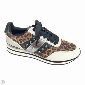 Zonal Support Shoes Sneakers By Nine West In Animal Print, Size: 7