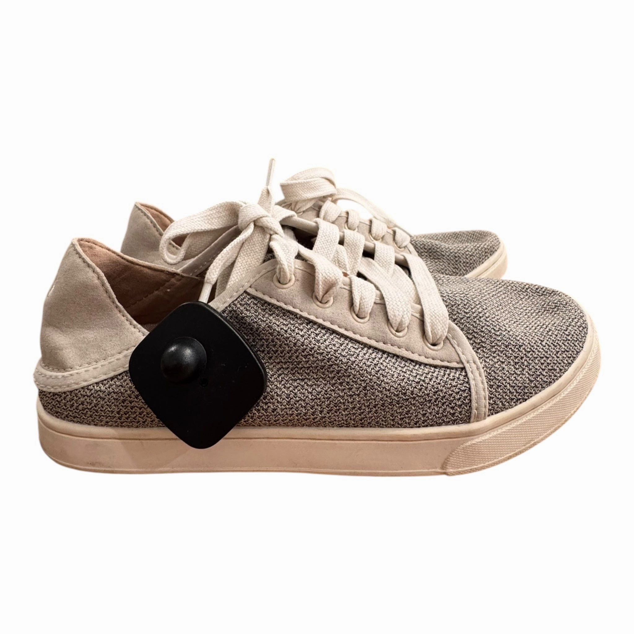 All Around Eco Vibe Shoes Sneakers By Olukai In Beige, Size:8.5
