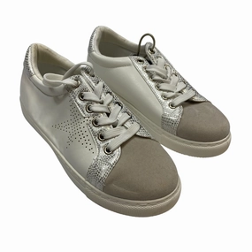 Soft Texture Gym Routine Shoes Sneakers By Outwoods In Grey & White, Size:6
