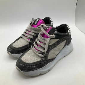 Energy Returning Heel Go Active Shoes Sneakers By P448 In Black & Grey, Size: 6.5