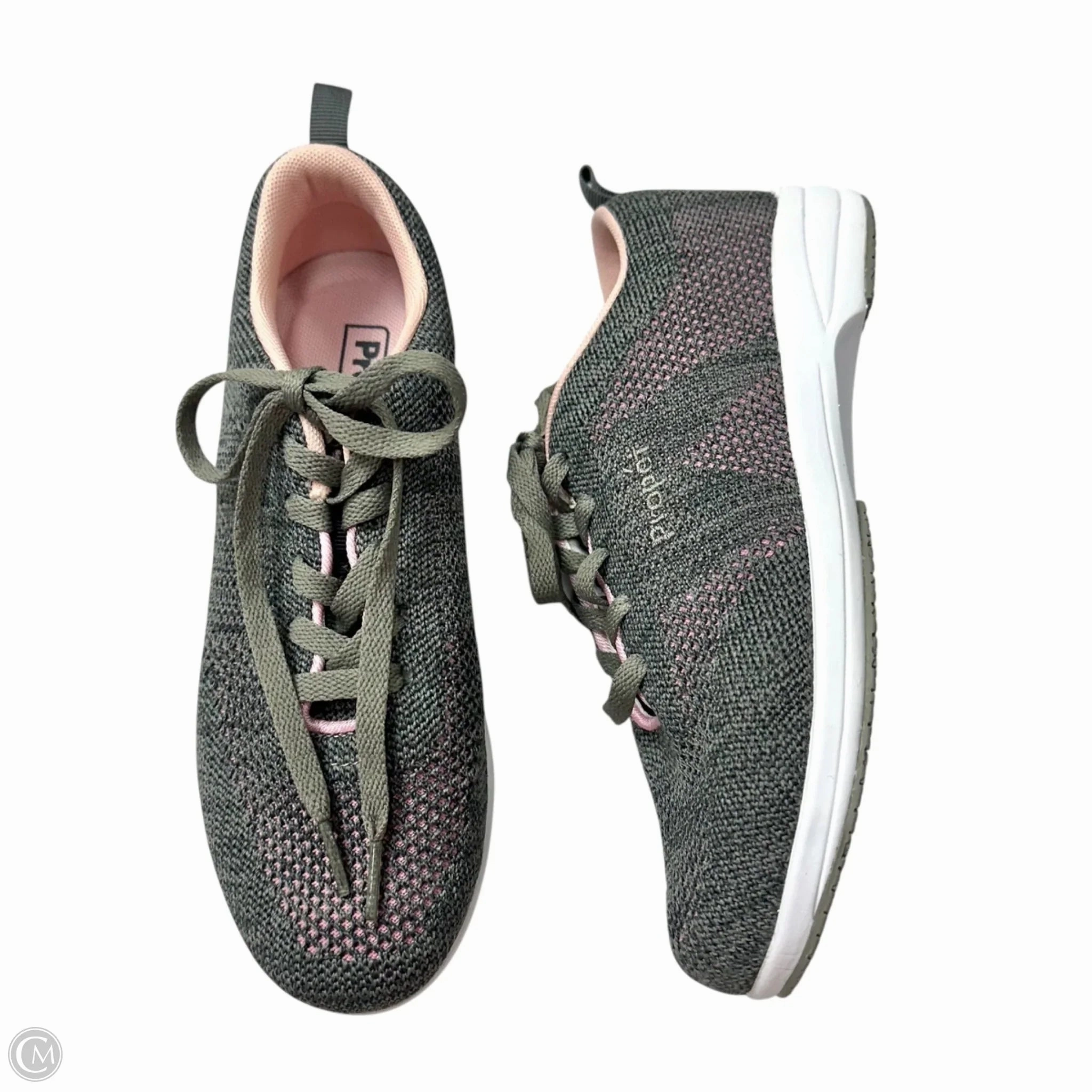 Traction Optimized Grip Shoes Sneakers By Propet In Grey, Size: 7