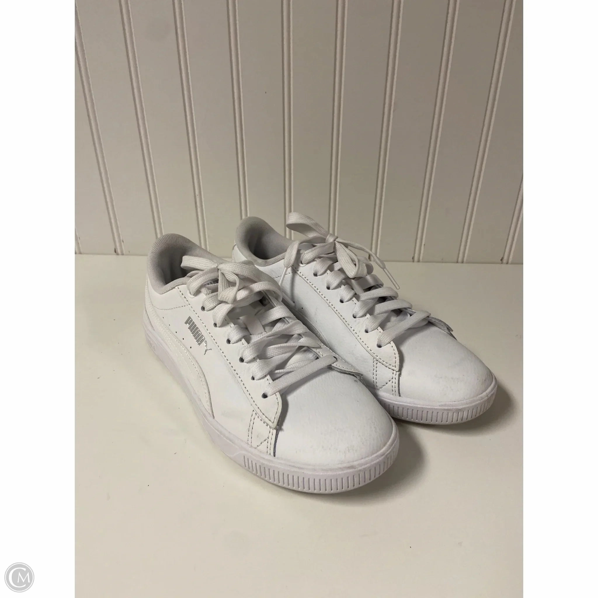 Shoes Sneakers By Puma In White, Size: 7 DurableMaterial