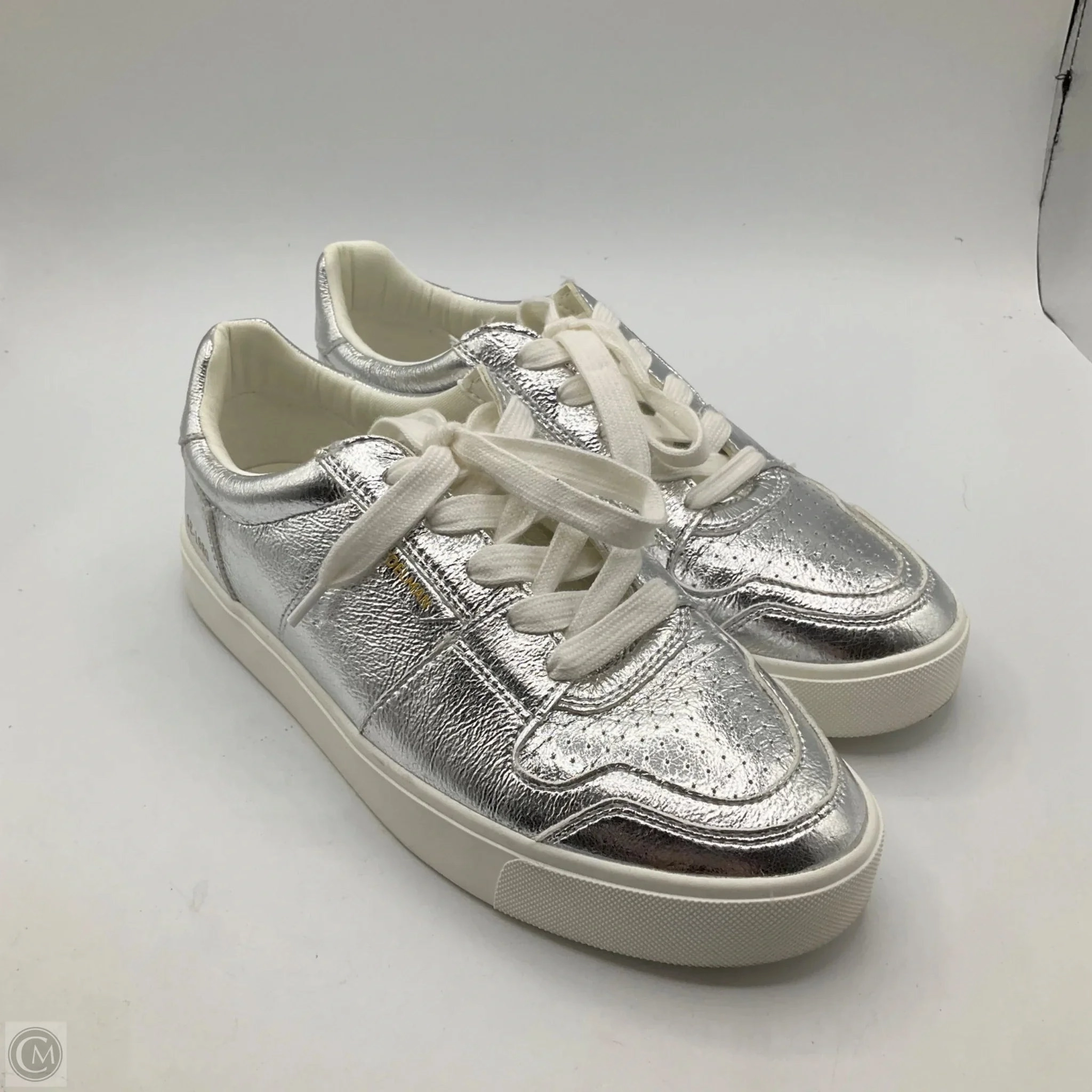 Shoes Sneakers By Sam Edelman In Silver, Size: 6.5 Soft Collar Lining Durable Support