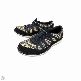 Lightweight Gear Street Drive Shoes Sneakers By Skechers In Animal Print, Size: 8