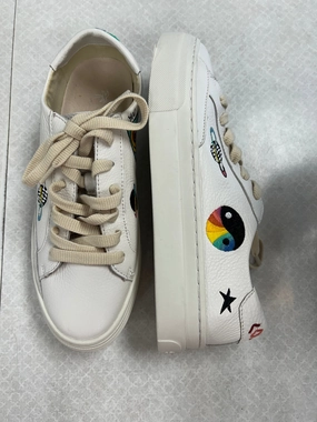 Shoes Sneakers By Soludos In Cream, Size:7.5 Torsional Stability System Exclusive traction