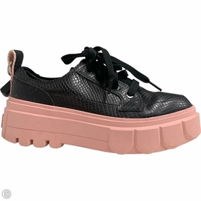 Shoes Sneakers By Sorel In Black & Pink, Size: 7 Decoupled Heel Construction