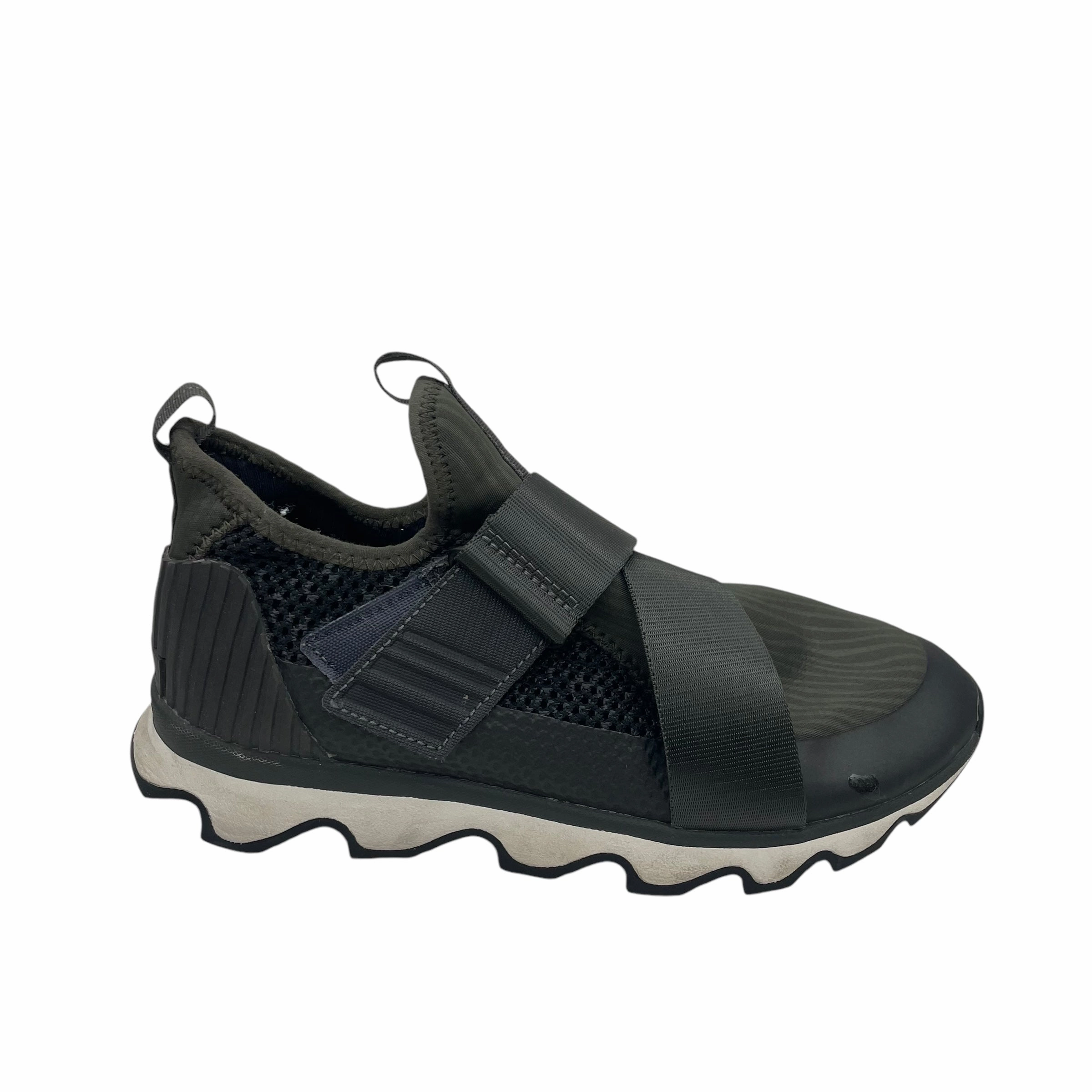 Shoes Sneakers By Sorel In Green, Size:9 Street Mode
